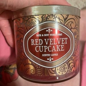 Bath & body red velvet cupcakes